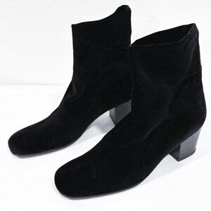 Robert Clergerie Size 6.5 Velvet Pull on Square Toe Block Heel Boots